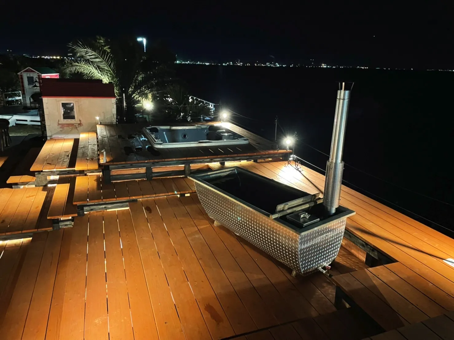 船の形をしたお風呂。