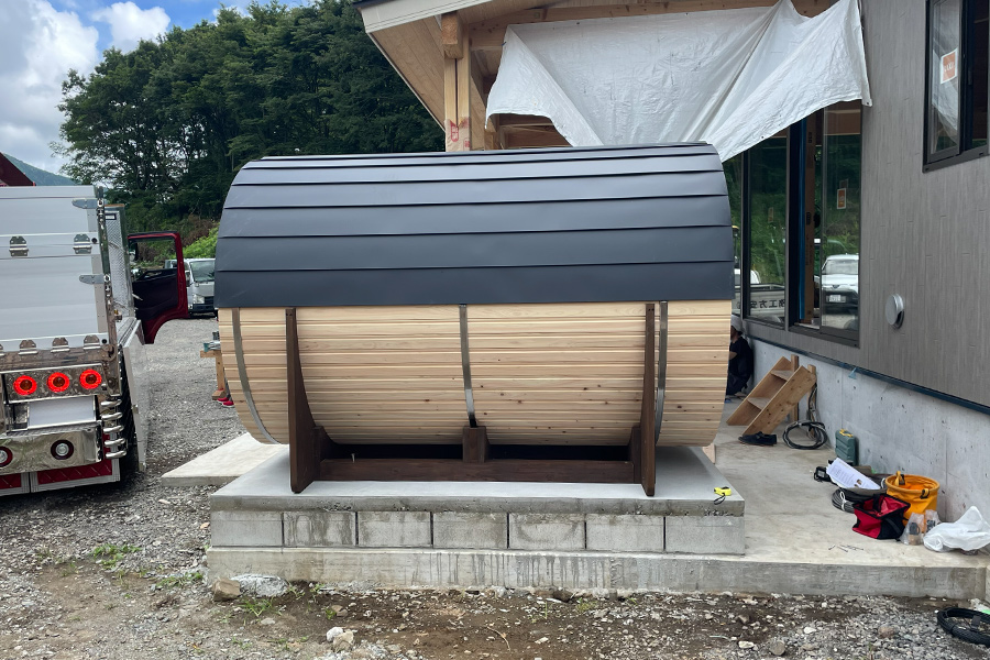 国産桧バレルサウナ6人用